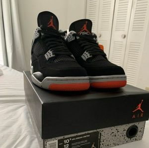 Jordan bred 4 2019